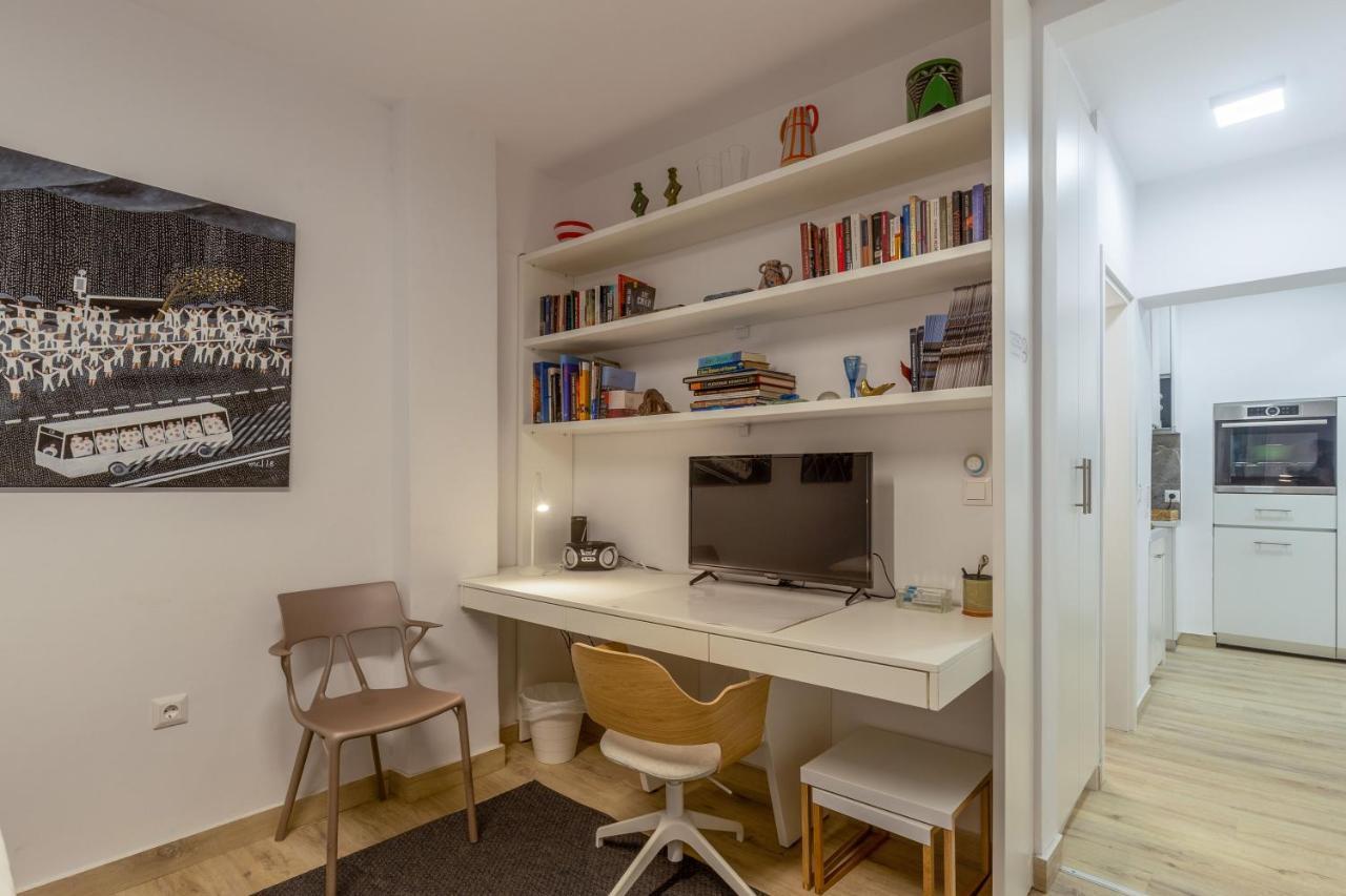 A Newly Fully Renovated Studio Aten Exteriör bild